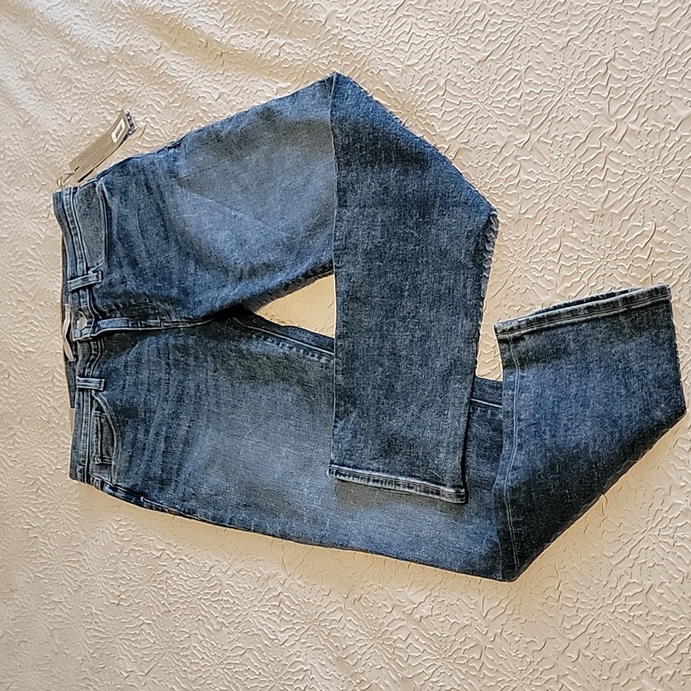 NWT Hudson Nico Mid-Rise Straight Ankle